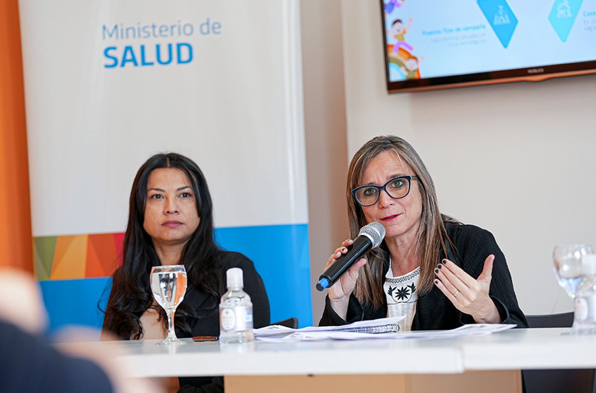 NOTICIAS + IVA : LA CAMPAÑA DE VACUNACIÓN CONTRA POLIO Y SARAMPIÓN ESTA POR DEBAJO DE LA META FIJADA