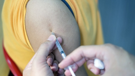 SE COLOCA EN LA SALA DE PANAMERICANO LA VACUNA CONTRA LA FIEBRE HEMORRÁGICA ARGENTINA