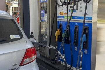 YPF AUMENTÓ SUS COMBUSTIBLES UN 3% PROMEDIO Y NO HAY DESABASTECIMIENTO