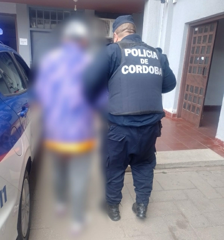 PARTE POLICIAL: APREHENSIÓN DE JOVEN DE 18 AÑOS POR RESISTENCIA A LA AUTORIDAD