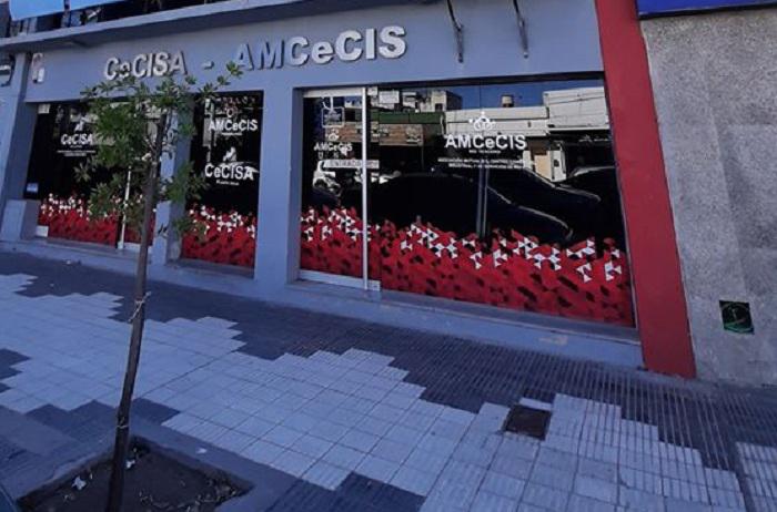 LOS COMERCIOS ABRIRÍAN EL SÁBADO Y ESTARÍAN CERRADOS EL LUNES
