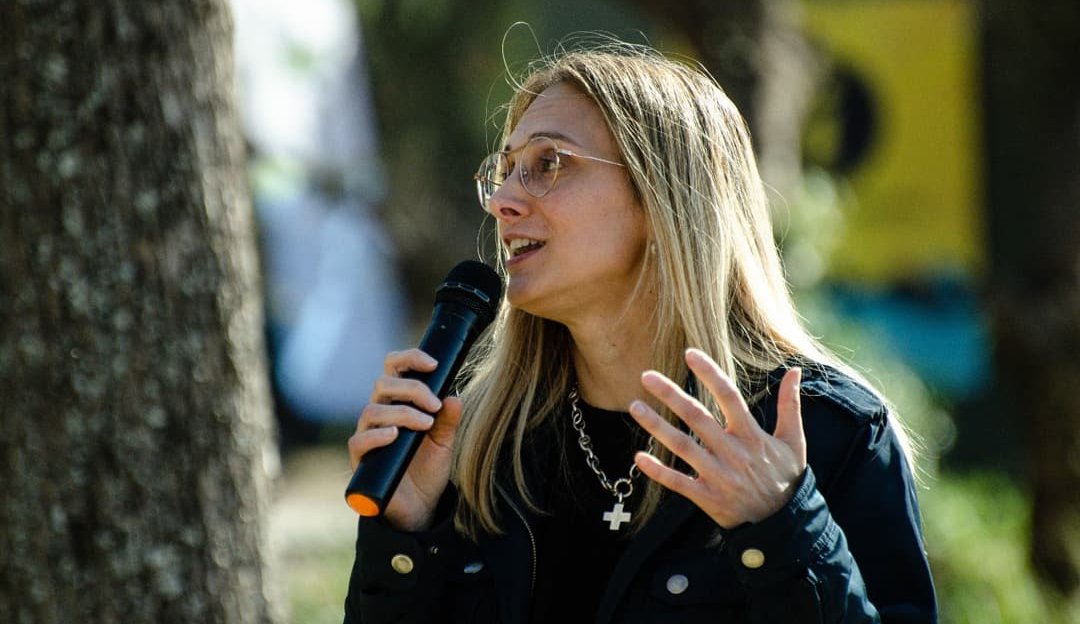 GABRIELA BROUWER DE KONING: HOY ES UN DÍA DE EMOCIONES CONTRADICTORIAS