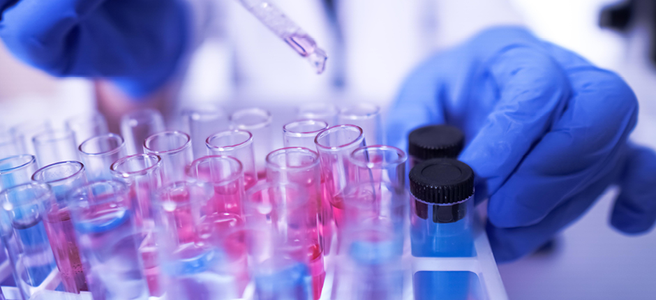 BIOQUÍMICOS CONTINÚAN COBRANDO EL BONO DE 3 MIL PESOS Y TIENEN DIFICULTAD PARA ADQUIRIR INSUMOS