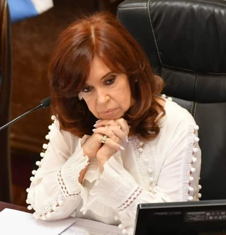Condenan a Cristina a seis años de prisión e inhabilitación perpetua