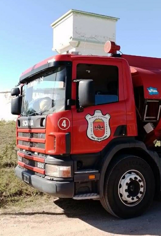 BOMBEROS COLABORÓ EN DIFERENTES EMERGENCIAS