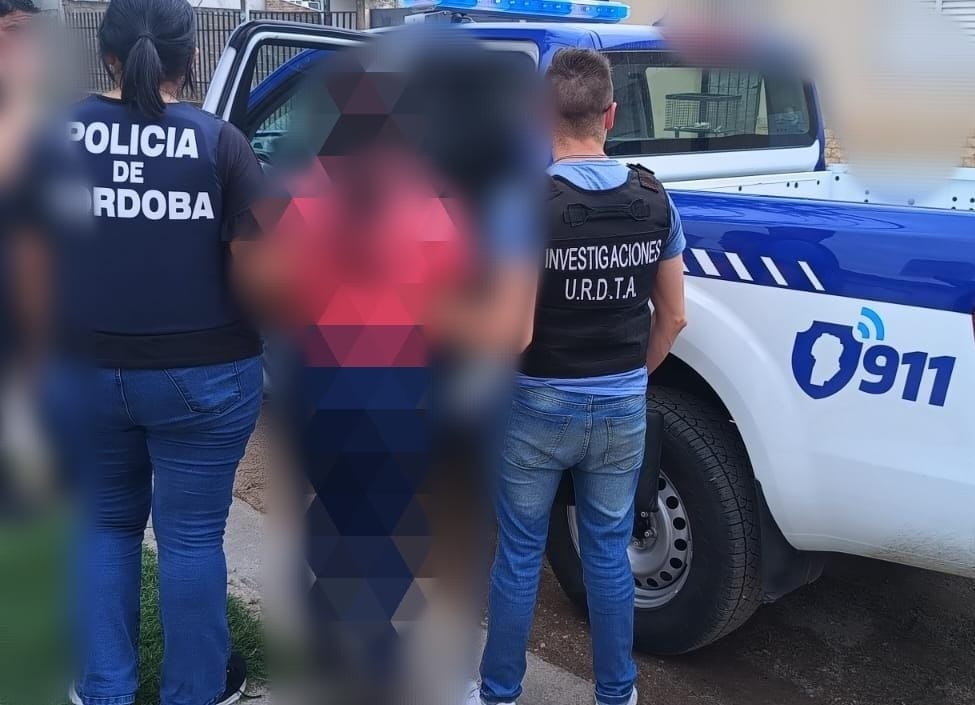 PARTE POLICIAL: ALLANAMIENTO Y DETENCIÓN DE UNA MUJER  POR ESTAFA